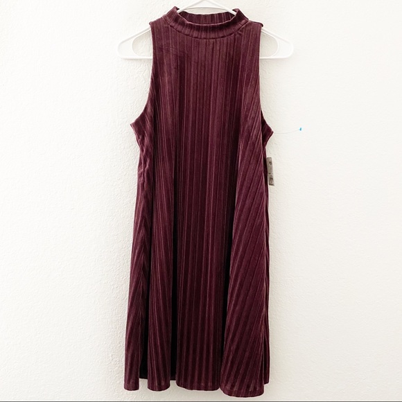 Mudd Dresses & Skirts - (NWT) Mudd | Juniors Velvet Swing Sleeveless Dress